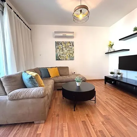 Flat In Nicosia City Center Exterior photo